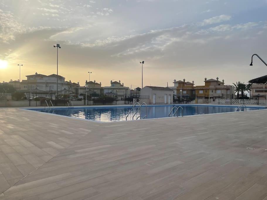 Lovely Holiday Home Santa Pola,Gran Alacant Exteriör bild