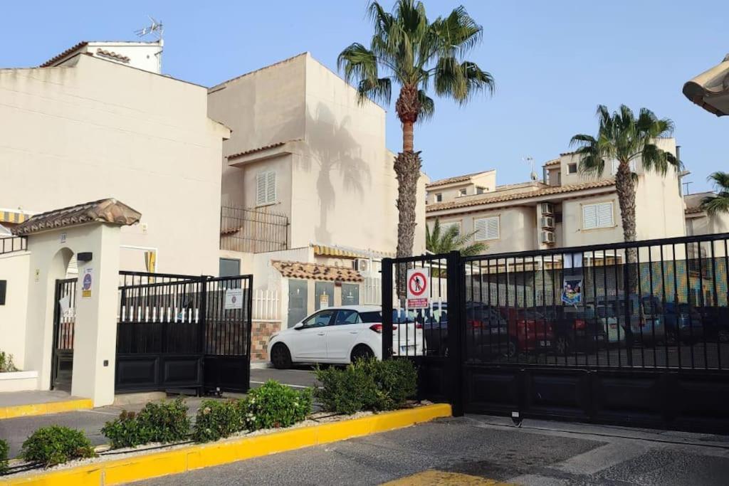 Lovely Holiday Home Santa Pola,Gran Alacant Exteriör bild